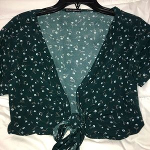 Brandy Melville front tie top